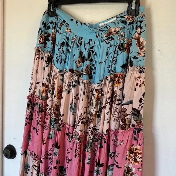 L'Atiste By Amy Boho Maxi Skirt Floral Tiered spring pink blue size medium - Picture 2 of 5